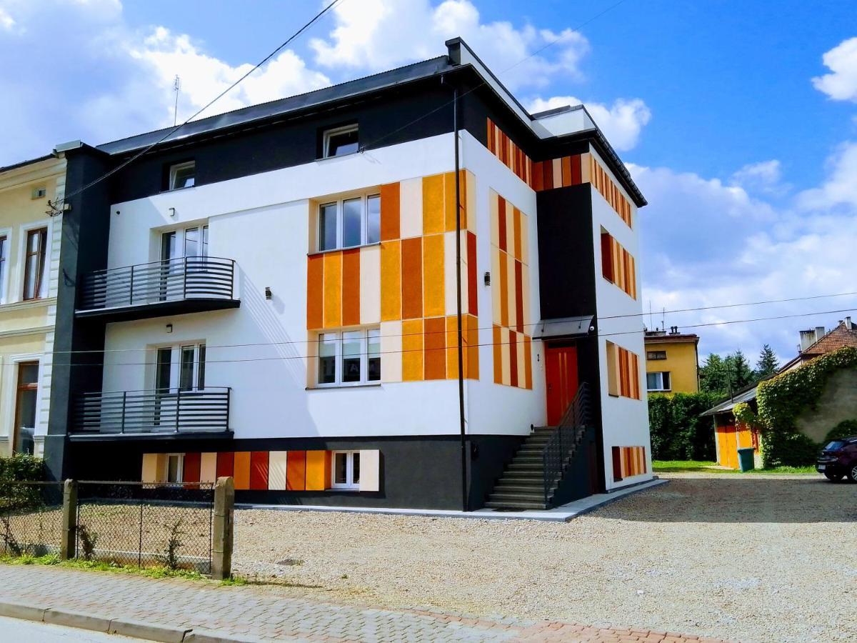 Orange Apartament Wadowice Buitenkant foto