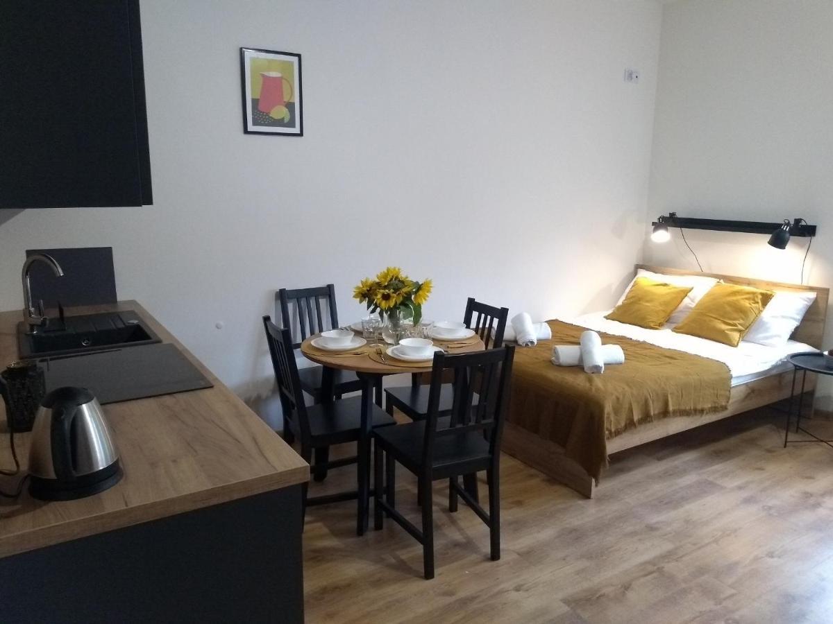 Orange Apartament Wadowice Buitenkant foto